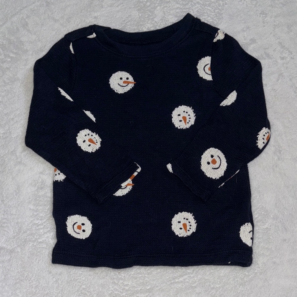 old navy blue snow man head long sleeev